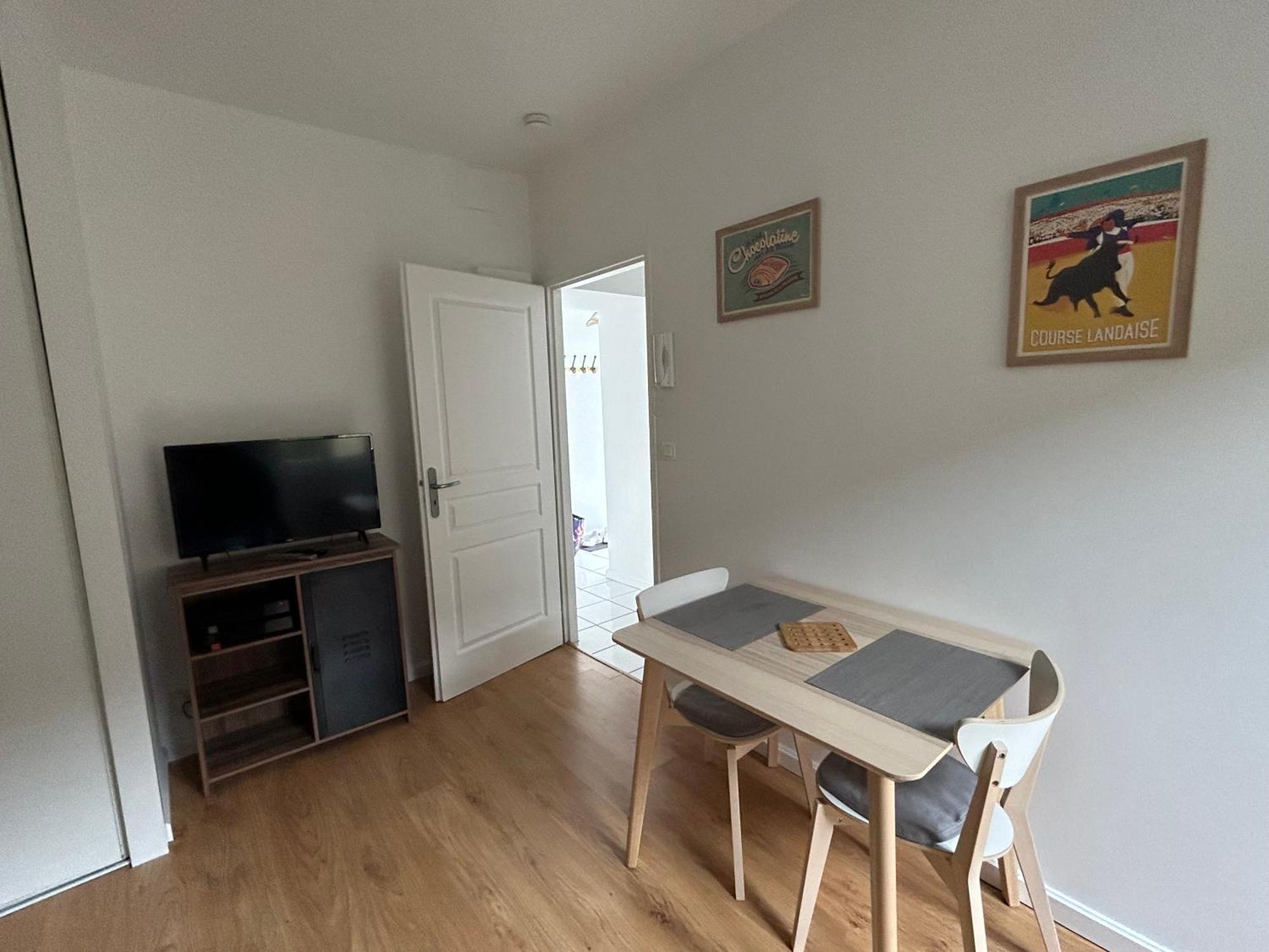 Apartment T1 Dax